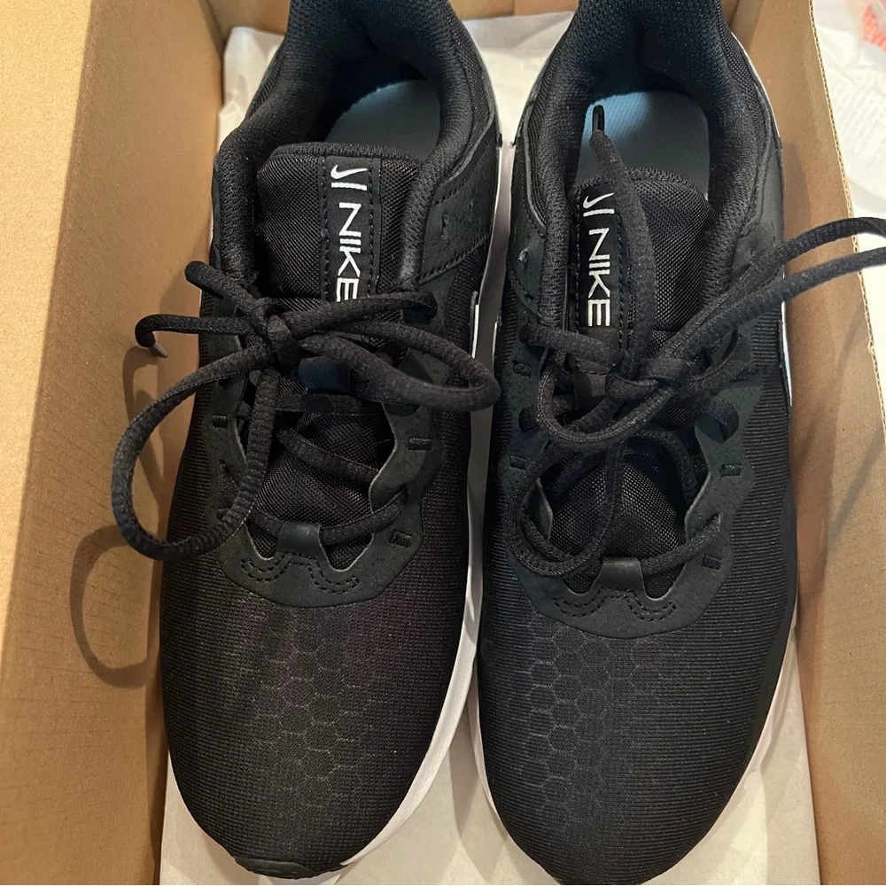 (New) Nike Legend Essential 2 Athletic Women's Training Shoes - Picture 4 of 7